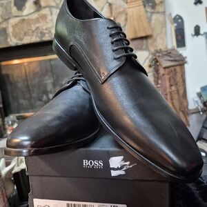 HUGO 9BOSS Men's Black Leather Dress Shoes US SZ 11.5